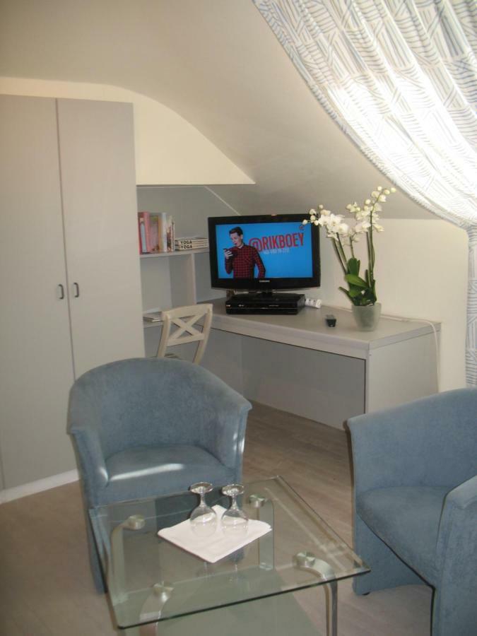 Bed and Breakfast B&Logies De Duinroos Koksijde Exterior foto